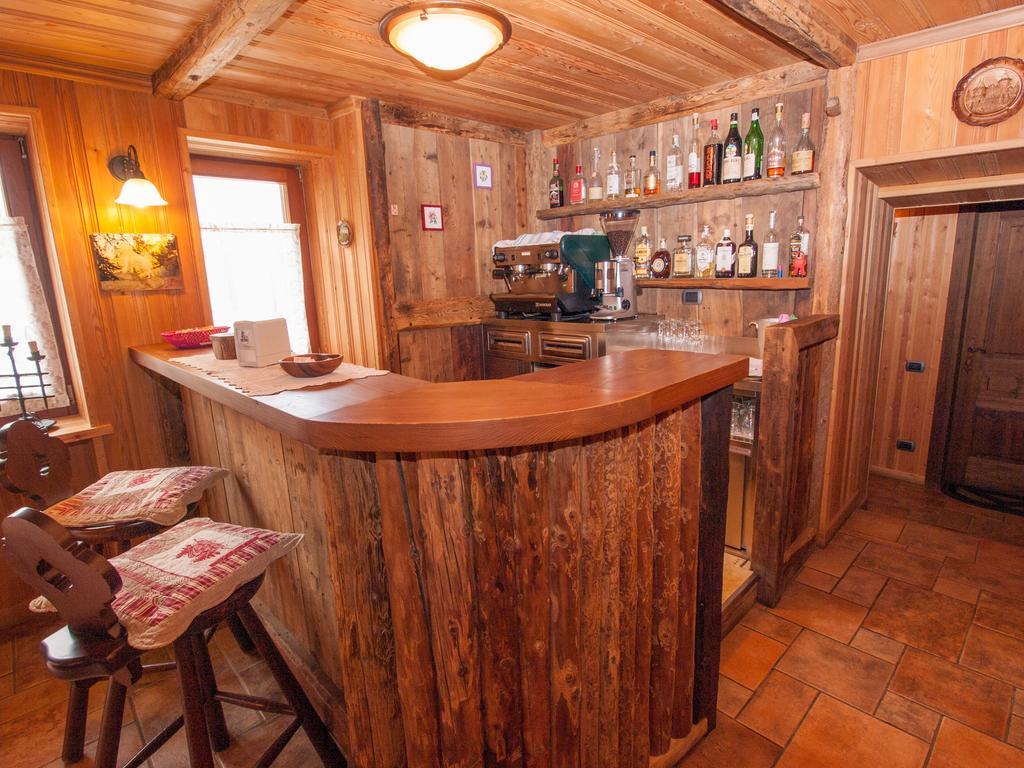 Le Vieux Rascard Chambres D'Hotes Champoluc Buitenkant foto