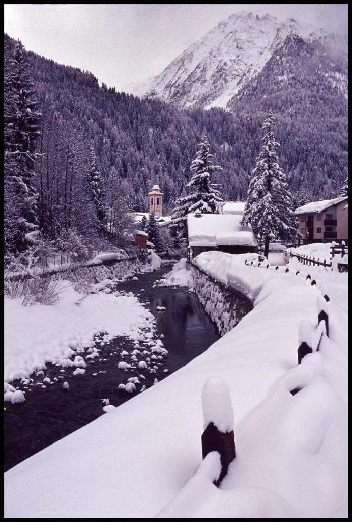 Le Vieux Rascard Chambres D'Hotes Champoluc Buitenkant foto