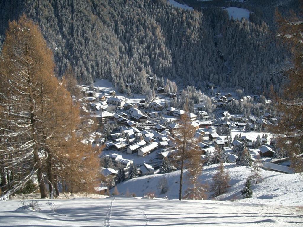 Le Vieux Rascard Chambres D'Hotes Champoluc Buitenkant foto