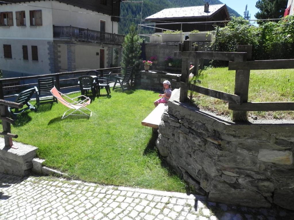 Le Vieux Rascard Chambres D'Hotes Champoluc Buitenkant foto